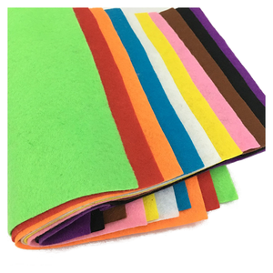 <span class=keywords><strong>Feutre</strong></span> non tissé en polyester doux et coloré de haute qualité, tissu artisanal DIY en plusieurs tailles et motifs pour les travaux manuels des enfants - Product Image 3