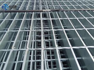 Mạ kẽm hàn kim loại lưới lối đi sàn công nghiệp nền tảng thép lưới mạ kẽm thanh lưới - Product Image 6