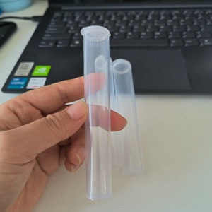 인기있는 크기 98ml 116ml 병 멀티 컬러 라운드 플라스틱 팝 탑 튜브 병 - Product Image 6