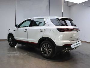 Ford Kuga Usata 2019 EcoBoost180 FWD Platinum Edition/5 Porte 5 Posti/36200km Guida a Sinistra/per Strade di Montagna/Campeggio e Pendolarismo Quotidiano - Product Image 4