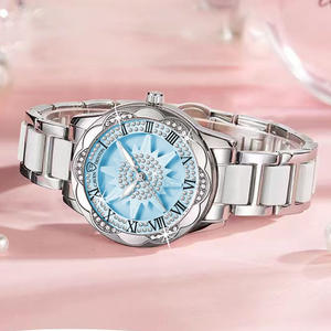 Reloj de Pulsera Caven Dition para Mujer, Caja de Aleación, Esfera Analógica de Cuarzo, con Pedrería, Resistente al Agua 3BAR, Ligero, con Correa Oculta - Product Image 1