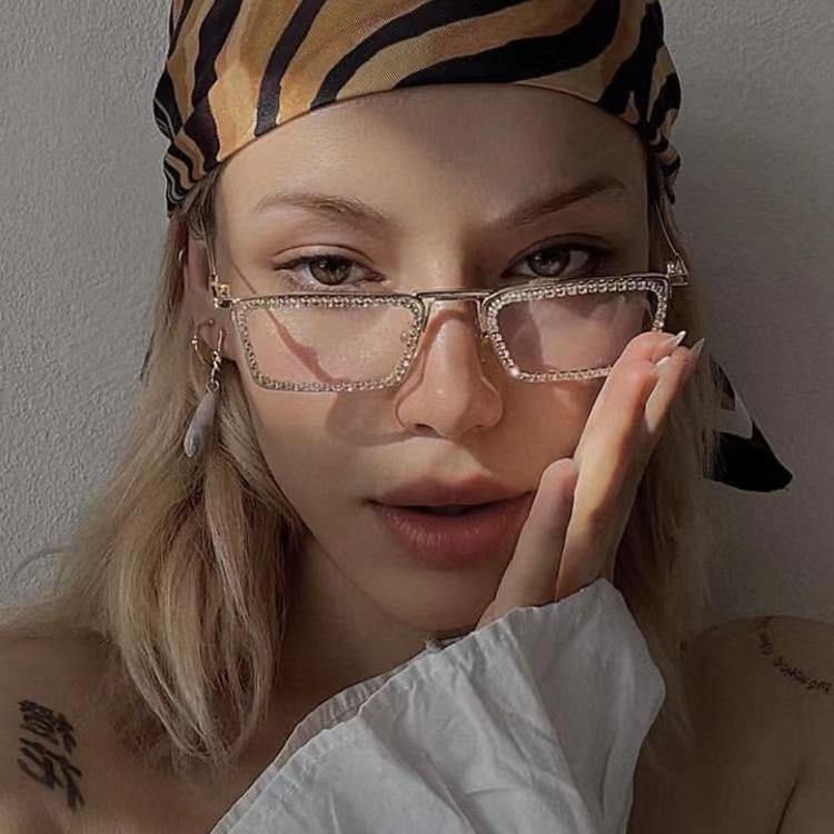 Sunglasses Female tide 2023 New Summer Korean Fashion All-match Driving Decorative Sunglasses