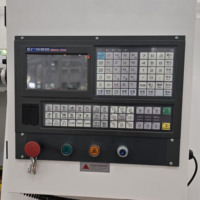 Tour CNC à banc plat de moyenne capacité CK6150x750 avec commande GSK/FANUC - Longueur d'usinage de 750 mm - Prix compétitif