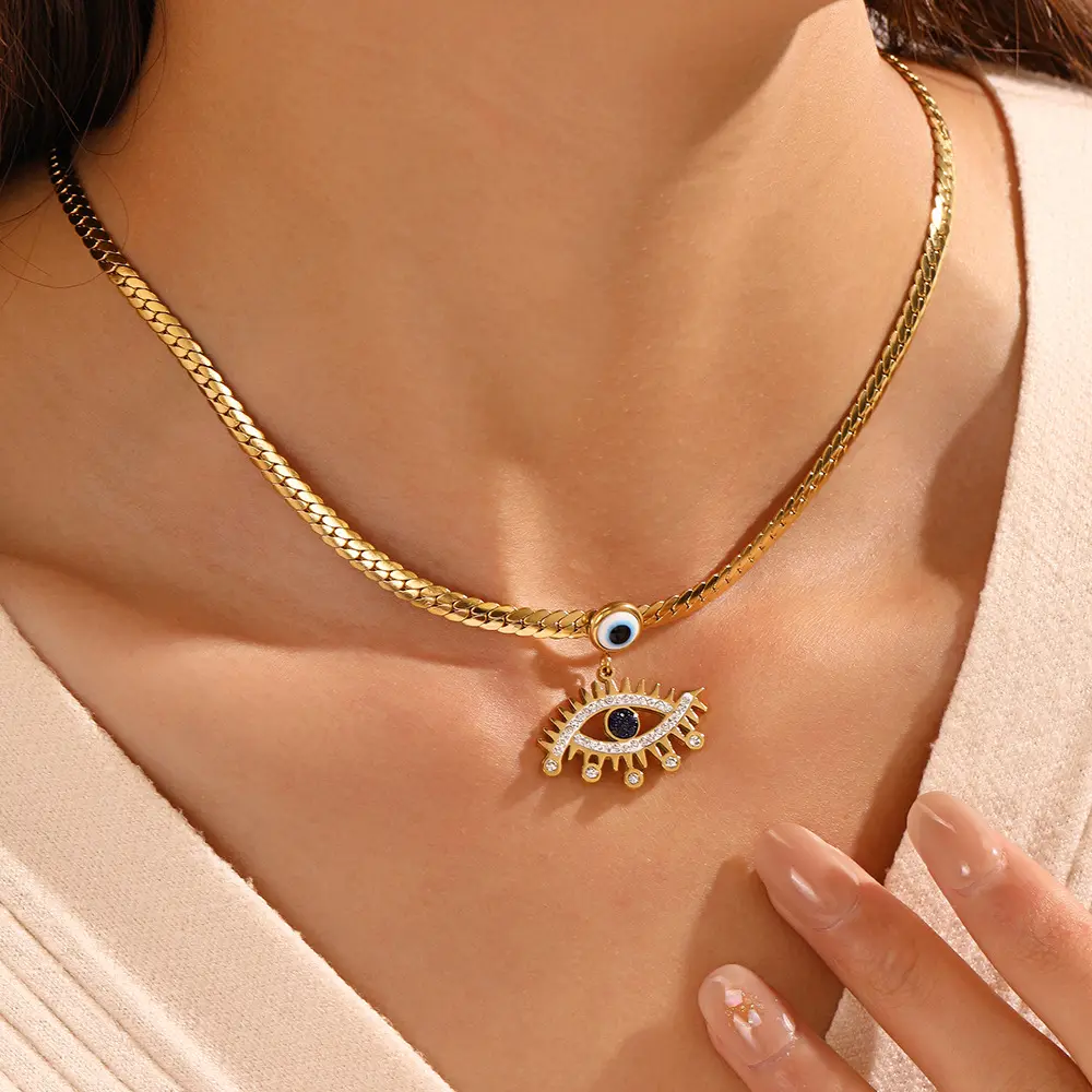Joyería de acero inoxidable chapada en oro de 18K, joyería de circón cúbico a la moda, cadena de oro, collar de ojos malvados