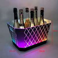 Nouveau design, seau à glace LED rectangulaire rechargeable 6L, télécommande, pour boîte de nuit, bar, fête, acrylique, portable, étanche
