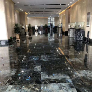 SH STONE <span class=keywords><strong>Pierre</strong></span> <span class=keywords><strong>De</strong></span> Luxe Naturelle Bleu Émeraude Labradorite Granit Émeraude Bleu Carreaux Dalle Labradorite <span class=keywords><strong>Bleue</strong></span> pour Villa - Product Image 4