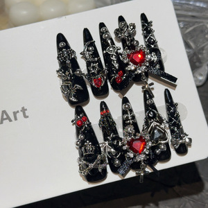 Parches de Uñas de Resina de Estilo Punk de Lujo, Cobertura Completa, Desmontables y Usables, Forma de Almendra, para Uso en Discotecas - Product Image 3