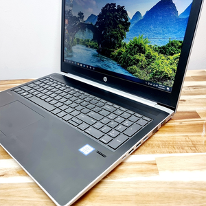 Laptop Aziendale di Grado A+ per <span class=keywords><strong>HP</strong></span> ProBook 450 G5, Intel Core I5-8a Generazione, 8GB RAM, 256GB SSD, 15.6 Pollici, Computer Portatile Economico - Product Image 2