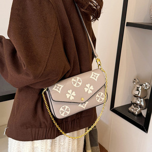 Elegant <b>Small</b> Square Vintage Geometric Flap Envelope Women Luxury Designer Crossbody Shoulder <b>Handbag</b> - Product Image 4