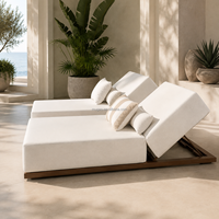 Chaise longue de luxe d'extérieur inclinable, chaise de plage moderne en bois massif, lit de piscine rembourré, transat de resort pour hôtel et patio