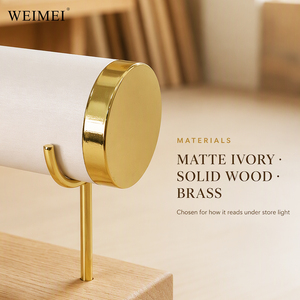 Support de présentation de bracelets en cuir blanc de luxe WEIMEI à 3 niveaux avec cadre doré pour bracelets, montres et bijoux - Product Image 5