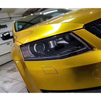 Stiker Pembungkus Vinil Mobil Super Mengkilap Warna Kuning Daun 1.52*18M Bungkus Otomatis
