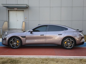 Xiaomi SU7 <span class=keywords><strong>Max</strong></span> Performance EV 2024, 2,78 s 0-100 km/h, charge rapide 871 V, Lidar ADAS, suspension pneumatique - Product Image 3