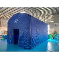 Tente de simulateur de golf gonflable hermétique à vendre, tente de projection de simulateur de golf gonflable en PVC avec écran