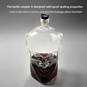 Botella de <span class=keywords><strong>Vino</strong></span> de Vidrio de Borosilicato Alto con Forma de <span class=keywords><strong>Diablo</strong></span> Payaso y Sello de Madera - Product Image 4