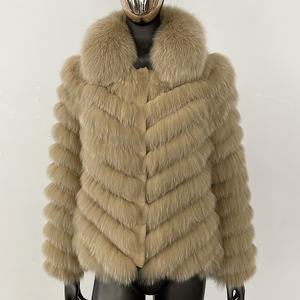 <span class=keywords><strong>Cappotto</strong></span> in <span class=keywords><strong>pelliccia</strong></span> <span class=keywords><strong>foderato</strong></span> di volpe a doppio lato alla moda stile corto - Product Image 1