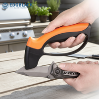 Aiguiseur de couteaux d'extérieur à manche ergonomique et confortable, compact et facile à utiliser, restaure les couteaux droits dentelés.