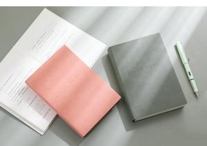 Cuaderno de Tapa Dura A5 Más Vendido, Encuadernado Cosido en Cuero PU, 368 Hojas, Páginas en Blanco Super Gruesas, Diario con Logotipo Personalizado en Color - Product Image 4