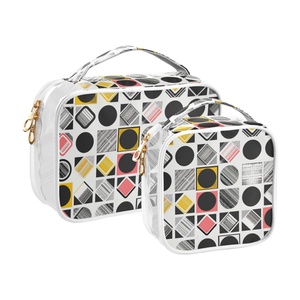 Grande trousse de toilette transparente en PVC, imperméable, à prix abordable, avec fermeture éclair, pour cosmétiques et articles de voyage - Product Image 2