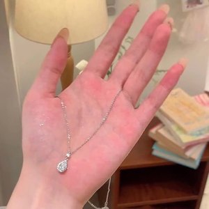 Dây chuyền bạc nguyên chất S925 zircon hình giọt nước nữ trang sức cao cấp tinh tế chuỗi xương quai xanh hình giọt nước bán buôn - Product Image 3