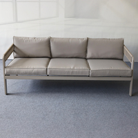 Salbeigrünes Seilgewebtes Sofa-Set 3-Sitzer mit 2 Sesseln und Couchtisch Gartenmöbel mit Grauen Kissen für den Garten