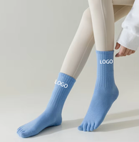 Chaussettes de yoga antidérapantes en coton à cinq doigts avec logo personnalisé pour femmes, idéales pour le fitness, le Pilates et le sport