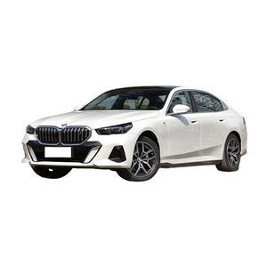 2025 BMWS I5 <span class=keywords><strong>Edrive</strong></span> 35L Version de luxe utilisé 4 portes 5 sièges véhicule EV berline de taille moyenne voiture électrique - Product Image 1