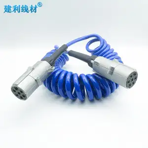 Ensemble de câbles de bobine de remorque en PVC bleu à 7 broches Connectivité d'affichage de caméra à 3 canaux Câble de remorque à visibilité améliorée