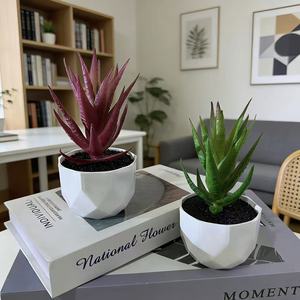 Mini bonsaï artificiel en aloe vera succulente, 14 cm de haut, plante en pot en plastique, vert rouge, décoration moderne pour la maison - Product Image 1