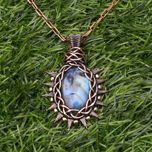 Pendentif Labradorite en argent sterling avec lunette plaquée or collier fait main en fil de cuivre et chaîne en cuivre - Product Image 4