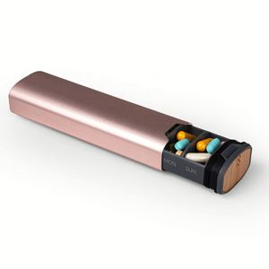 Boîte de rangement en aluminium et bois imperméable à grande capacité personnalisable pour 7 jours avec compartiments et option de recharge pour pilules - Product Image 3