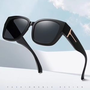 <span class=keywords><strong>Lunettes</strong></span> <span class=keywords><strong>de</strong></span> <span class=keywords><strong>soleil</strong></span> unisexes personnalisables avec logo, protection UV400, monture intégrale en PC, tendance, pour activités <span class=keywords><strong>de</strong></span> plein air, légères, confortables, vision nocturne - Product Image 1