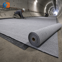 Bâche géosynthétique en bentonite aiguilletée, résistante aux UV, durable pour la couverture finale des décharges et l'utilisation comme couvercle.