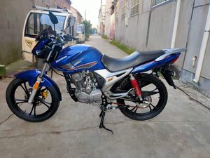 Haojue Dishuang 150cc Moto tout-terrain d'occasion Lishuang <span class=keywords><strong>125</strong></span> Moto de rue à essence pour homme <span class=keywords><strong>Scooter</strong></span> adulte Silver Leopard 120Km/h - Product Image 3