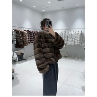 Manteau en fourrure de lapin Rex véritable pour femme, hiver, épais et chaud, design côtelé horizontal, veste courte, vêtement d'extérieur en fourrure à la mode pour femme