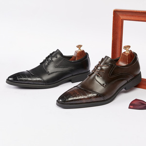 2025 zapatos de cuero de oficina informales de negocios clásicos de diseño lujoso para hombres zapatos de vestir Derby con punta en pico - Product Image 2