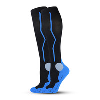 Chaussettes de compression athlétiques pour la course, la corde à sauter et le fitness, chaussettes longues personnalisables avec logo, chaussettes de compression montantes jusqu'au genou