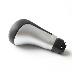 Pommeau de levier de vitesse en cuir, 5 ou 6 vitesses, ergonomique, pour Mercedes Benz 176 - Product Image 2