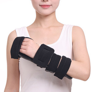 Ergonomische handsteun met polsstabilisator voor postoperatieve revalidatie en contractuurpreventie - Product Image 3