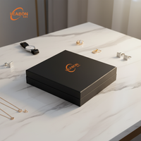Boîtes cadeaux en papier rigide carrées noires magnétiques personnalisées avec logo pour l'emballage de vêtements, fabriquées à partir de matériaux recyclés