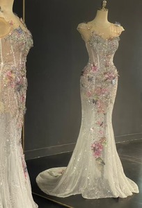 Abito da Regina Splendido con Elementi <span class=keywords><strong>a</strong></span> <span class=keywords><strong>Farfalla</strong></span>, Corpetto Illusione con Perline di Diamanti, Costume da Palcoscenico, Abito alla Moda con Scialle - Product Image 3