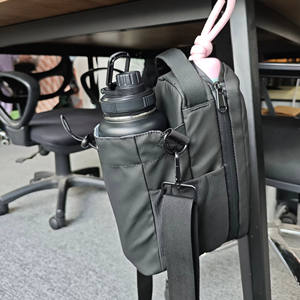 Usine OEM Logo personnalisé sac de bouteille magnétique sac à bandoulière magnétique Gym Fitenss tasse à eau sac de course avec fixation magnétique - Product Image 2