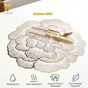 Vente en gros <span class=keywords><strong>de</strong></span> sets <span class=keywords><strong>de</strong></span> table en PVC floral imperméables et résistants à la chaleur, antidérapants, en vinyle, pour la décoration <span class=keywords><strong>de</strong></span> la maison et des restaurants - Product Image 1