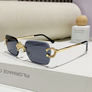 Lunettes de soleil rectangulaires sans monture UV400 pour femmes, protection solaire, lunettes de mode pour adultes - Product Image 1