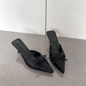 A-1 Yeni Sonbahar Koleksiyonu Kahverengi Sivri Burun Saten Fiyonklu Yüksek Topuklu Moda Sığ Yarım Terlik Toptan Ayakkabılar - Product Image 4
