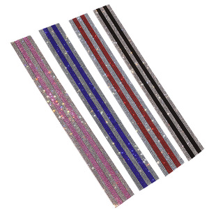 Faixas de Acrílico com Diamantes para Soleira de Porta de Carro e Adesivos Gradientes Antirrisco e Antiesmagamento para Pedais - Product Image 5