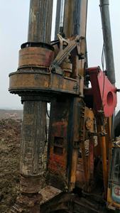 Plataforma de perforación portátil comercial, bien industrial, controlador de pila de China, precio, plataforma de perforación rotativa portátil móvil Sr150C - Product Image 3