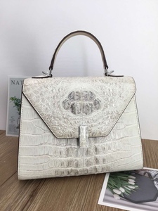 Sac à main pour femme en cuir de crocodile véritable haut de gamme. Prend en charge la personnalisation OEM. Plusieurs couleurs disponibles. - Product Image 6