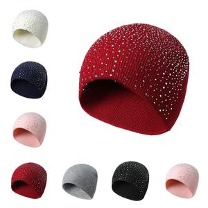 2026 Outdoor Streetwear <b>Knitted</b> <b>Hat</b> Women Casual Winter Fall <b>Hat</b> Stylish Shiny Decor Women's Rhinestone Beanie - Product Image 1