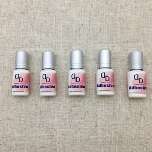 กาวติดขนตา DRAGONLASH Medical Glue 1s ชนิดกาวติดขนตาแห้งเร็ว 1 วินาที กลิ่นน้อย ไม่แสบตา ปราศจากการทดลองกับสัตว์  วีแกน  ชนิดน้ำ 5 มล. กาวสำหรับดวงตาที่บอบบาง - Product Image 2